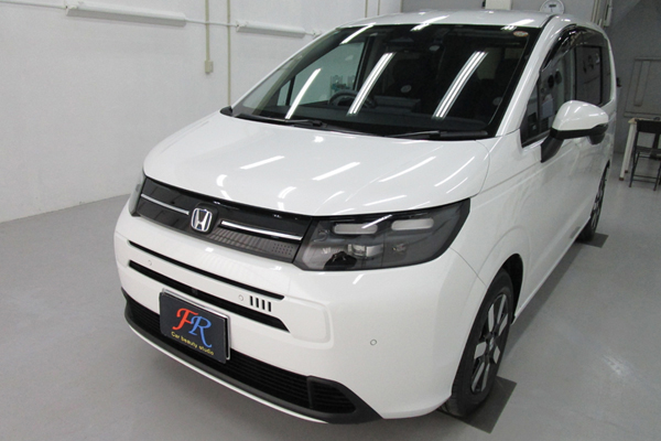 ガラスコーティング・西宮・カーフィルム